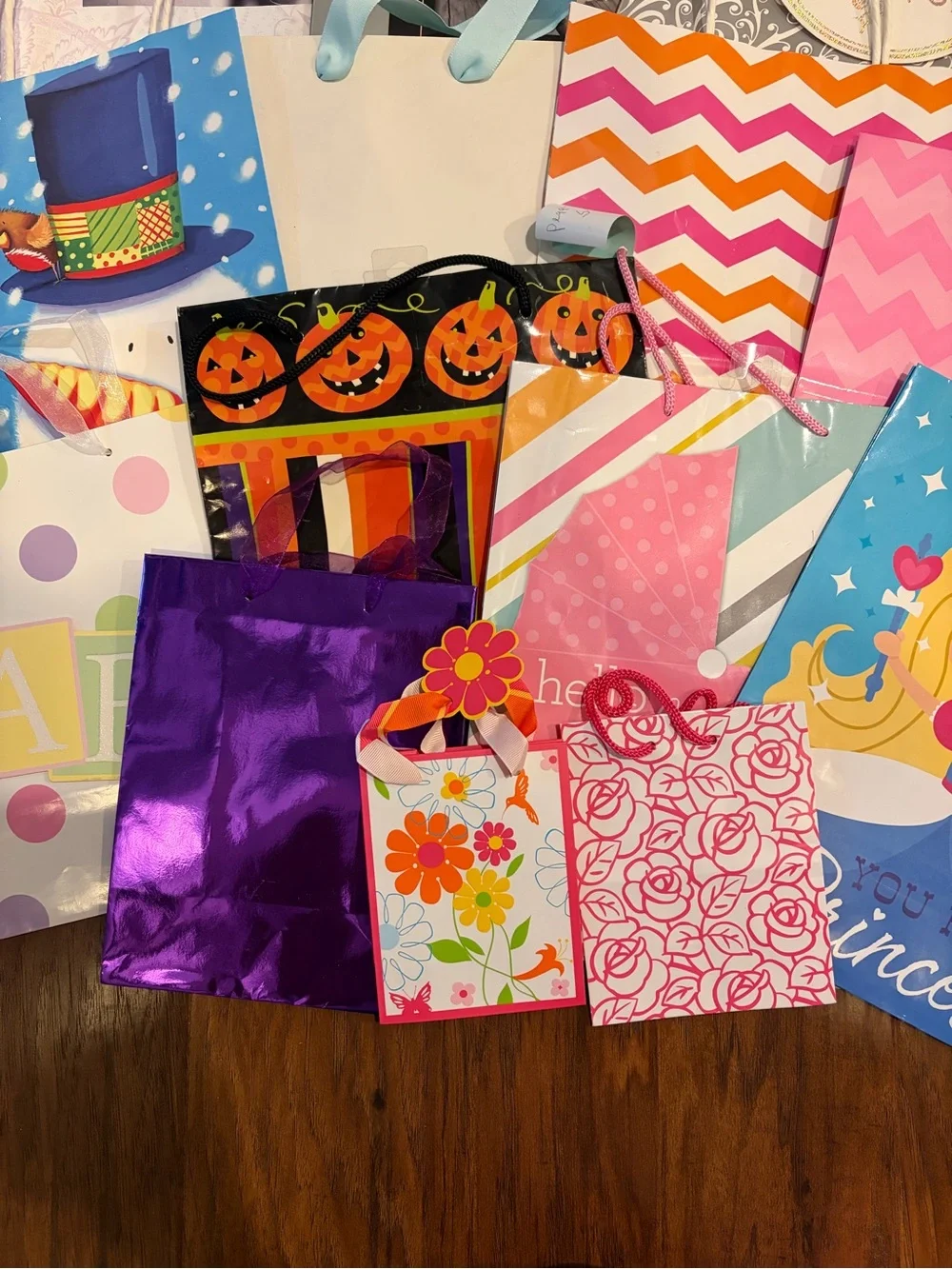 Assorted Party Gift Bags - Mixed Colors bundle of 18